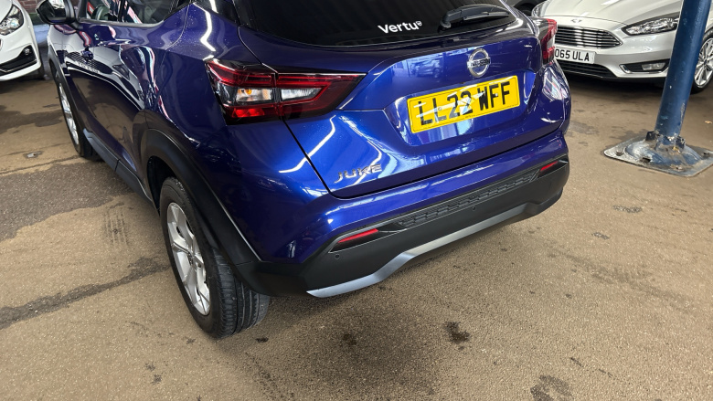 Nissan Juke 1.0 DiG-T 114 N-Connecta 5dr DCT Petrol Hatchback
